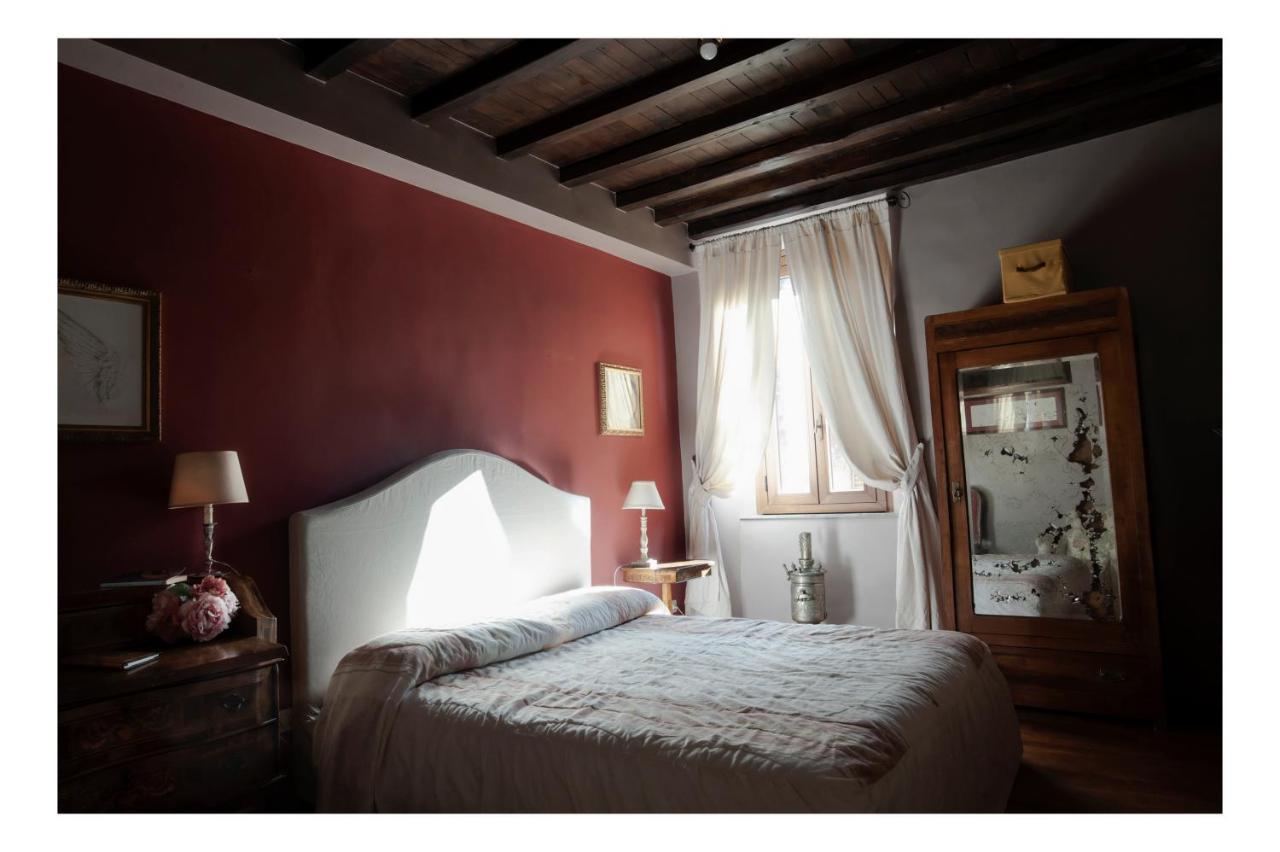 A Palazzo Fortebracci B&B Sutri Exteriör bild